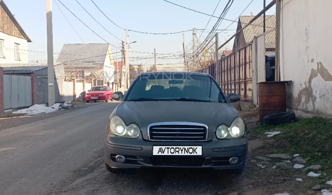 Hyundai Sonata 2001 года