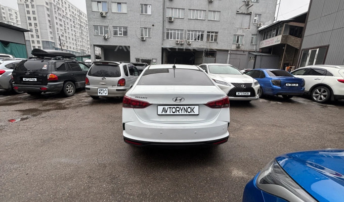 Hyundai Accent 2020 года