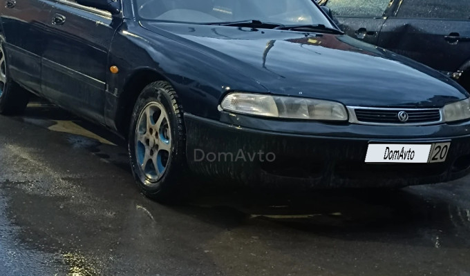 Mazda Cronos 1995 года