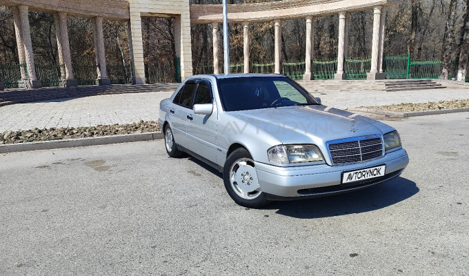 Mercedes-Benz C-Класс 1995 года
