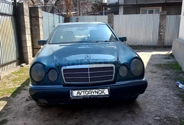 Mercedes-Benz E-Класс 1996 года