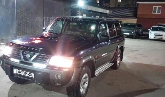 Nissan Patrol 1998 года