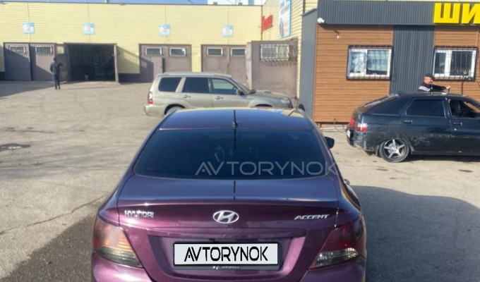 Hyundai Accent 2013 года