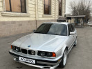 BMW 5 серия 1993 года