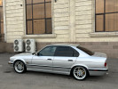BMW 5 серия 1993 года
