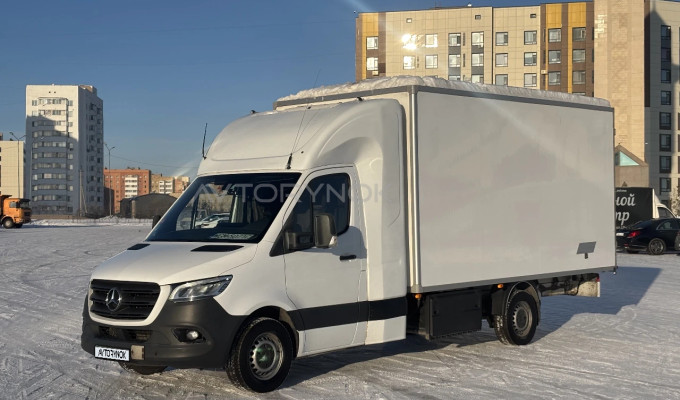 Mercedes-Benz Sprinter 2021 года