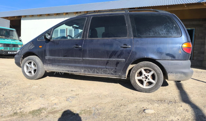 Volkswagen Sharan 1996 года