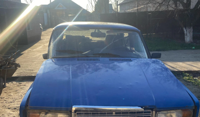 ВАЗ (Lada) 2107 2001 года