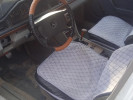 Mercedes-Benz E-Класс 1990 года