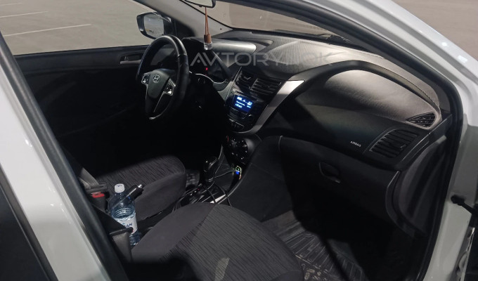 Hyundai Accent 2014 года