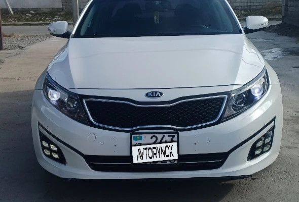 Kia K5 2013 года
