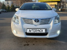 Toyota Avensis 2011 года