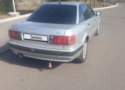 Audi 80 1992 года