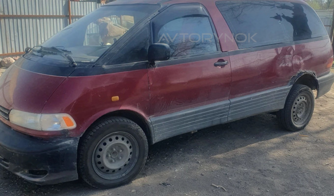 Toyota Previa 1991 года