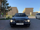 Mercedes-Benz E-Класс 2001 года