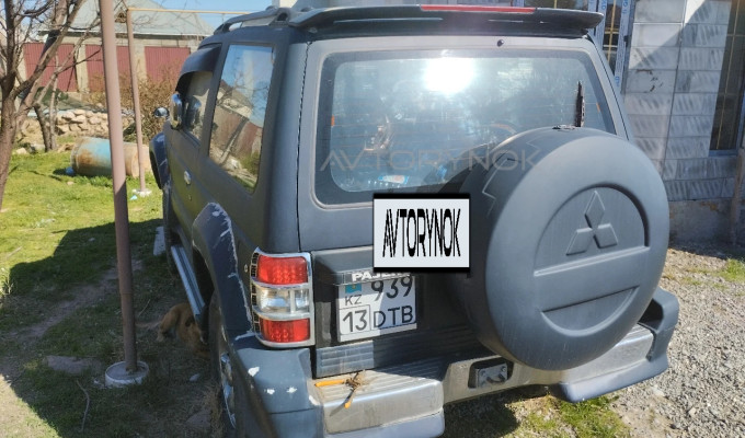 Mitsubishi Pajero 1995 года