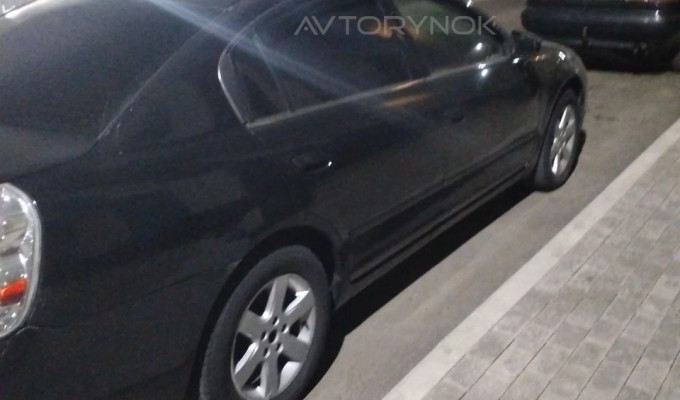 Nissan Altima 2002 года