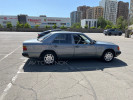 Mercedes-Benz E-Класс 1990 года