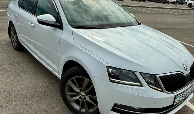 Skoda Octavia 2019 года