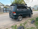 Mitsubishi Delica 1995 года