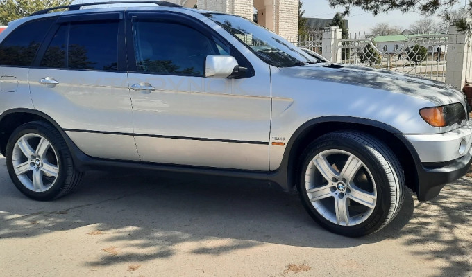 BMW X5 2002 года