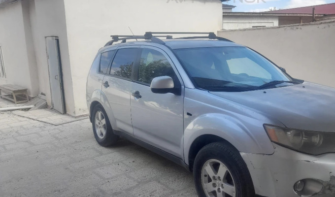 Mitsubishi Outlander 2007 года