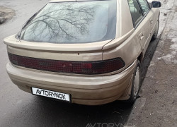 Mazda 323 1989 года