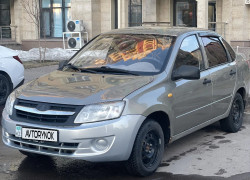 ВАЗ (Lada) Granta 2012 года