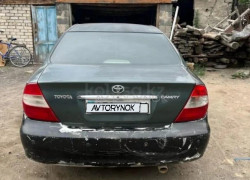 Toyota Camry 2003 года