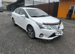 Toyota Avensis 2013 года