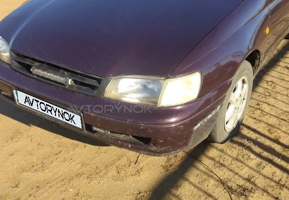 Toyota Carina E 1995 года
