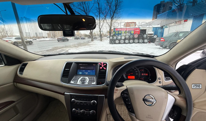Nissan Teana 2011 года