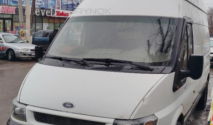 Ford Transit 2000 года
