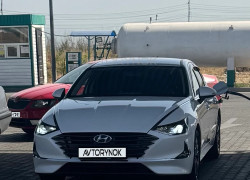 Hyundai Sonata 2020 года