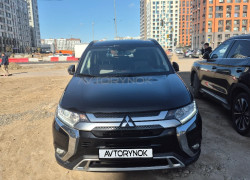 Mitsubishi Outlander 2021 года