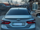 Toyota Camry 2021 года