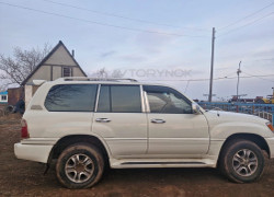 Lexus LX 1999 года