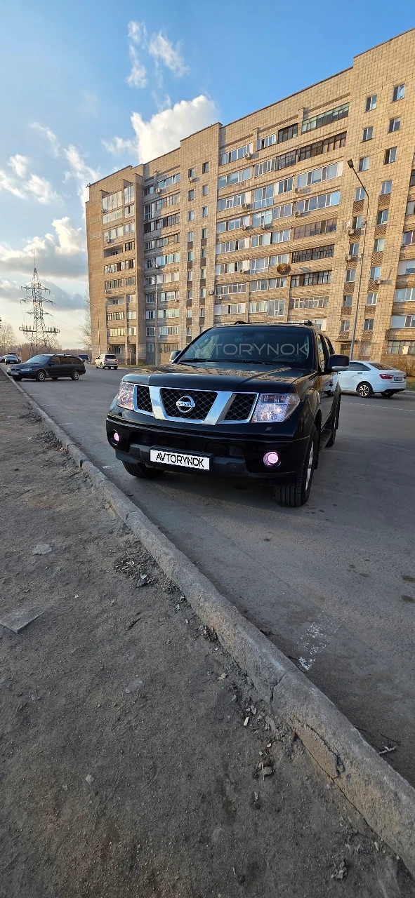 Nissan Pathfinder, 2008