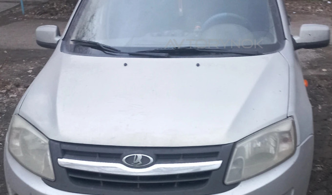 ВАЗ (Lada) Granta 2013 года