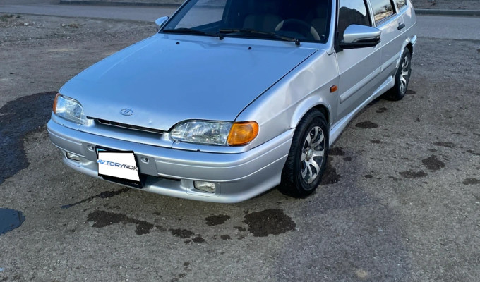 ВАЗ (Lada) 2114 2012 года