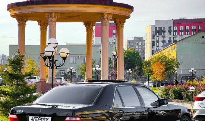 Mercedes-Benz S-Класс 1994 года