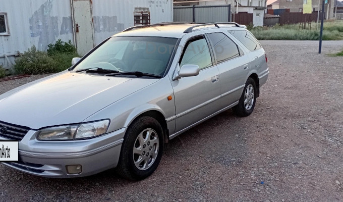 Toyota Camry Gracia 1997 года