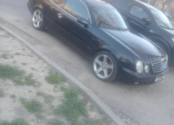 Mercedes-Benz CLK-Класс 1999 года