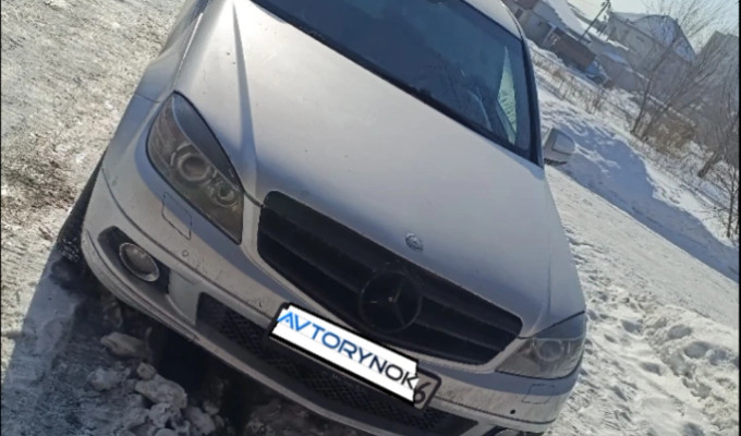 Mercedes-Benz C-Класс 2007 года