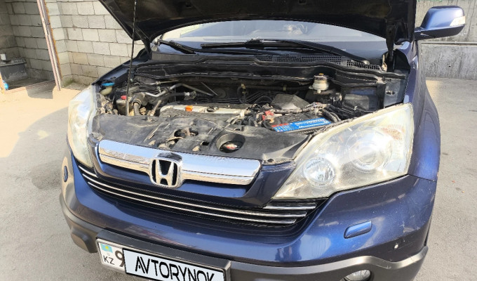Honda CR-V 2008 года