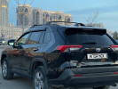Toyota RAV4 2022 года