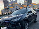 Toyota RAV4 2022 года