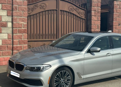 BMW 5 серия 2019 года