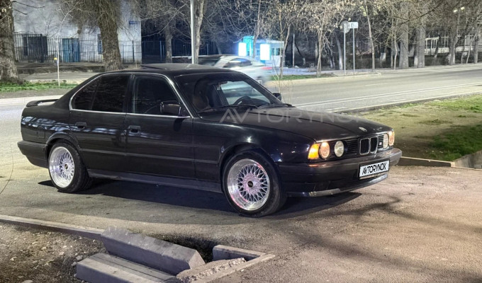 BMW 5 серия 1994 года