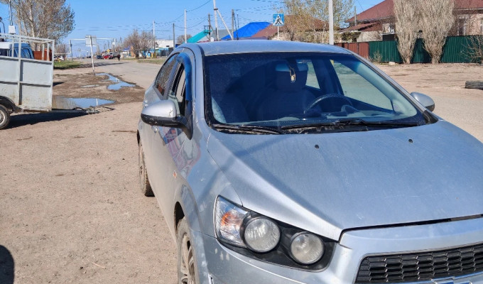 Chevrolet Aveo 2012 года